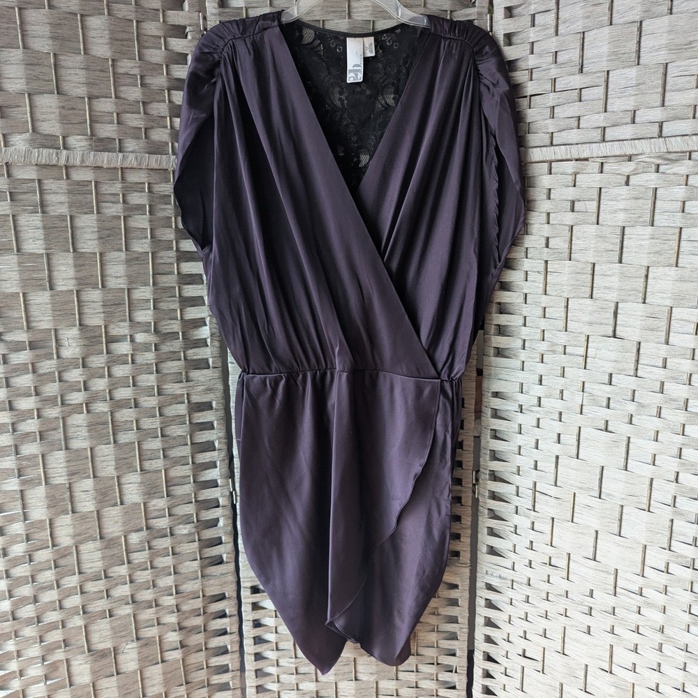 2b Rych Mini Dress Eggplant Purple Silk Black Lace Back Faux Wrap Tulip Hem 12